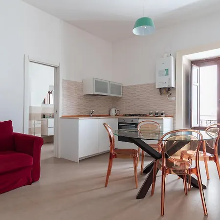 Apartman Quattro Canti By Domusicily